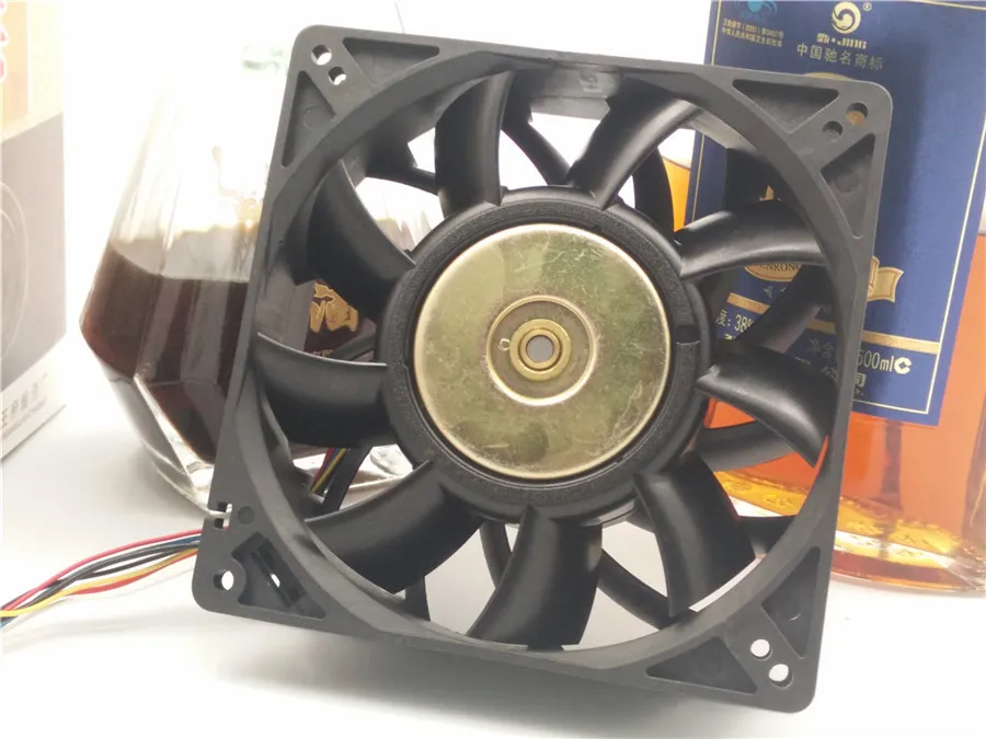 Delta FFC1348CE DC48V 1.05A 13cm cooling fan Delta FFC1348CE DC48V 1.05A 13cm cooling fan