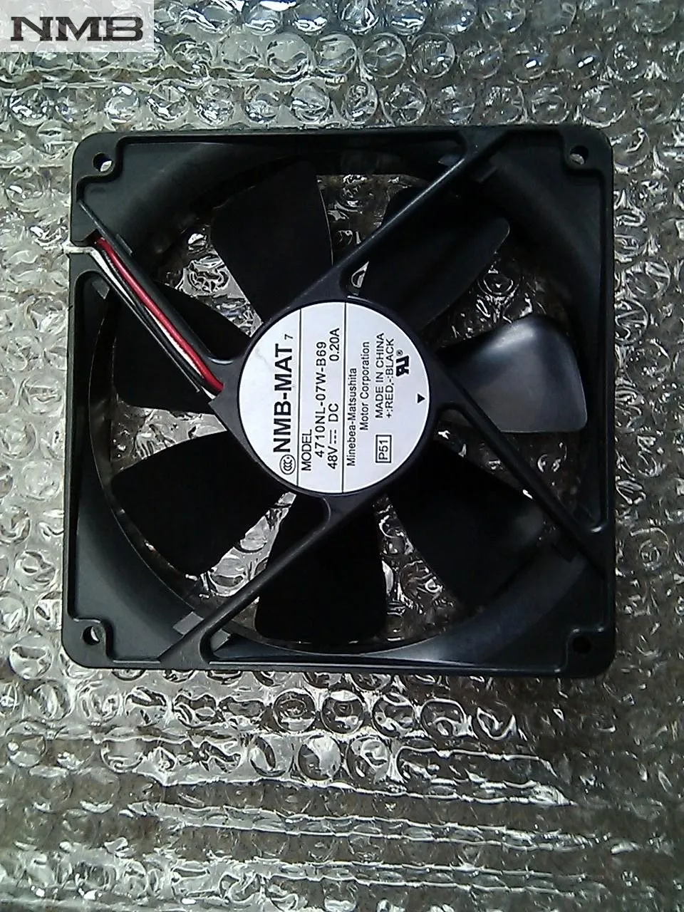 NMB 4710NL-07W-B69 48V 0.2A server inverter cooling fan NMB 4710NL-07W-B69 48V 0.2A server inverter cooling fan