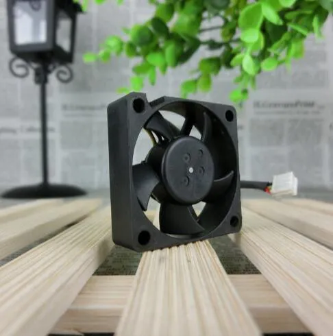 Nidec D03P-12TS3 DC12V 0.09A Player Router North Bridge Cooling Fan Nidec D03P-12TS3 DC12V 0.09A Player Router North Bridge Cooling Fan