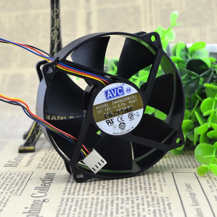 AVC DA09025B12U 12V 0.7A double ball bearing cooling fan AVC DA09025B12U 12V 0.7A double ball bearing cooling fan