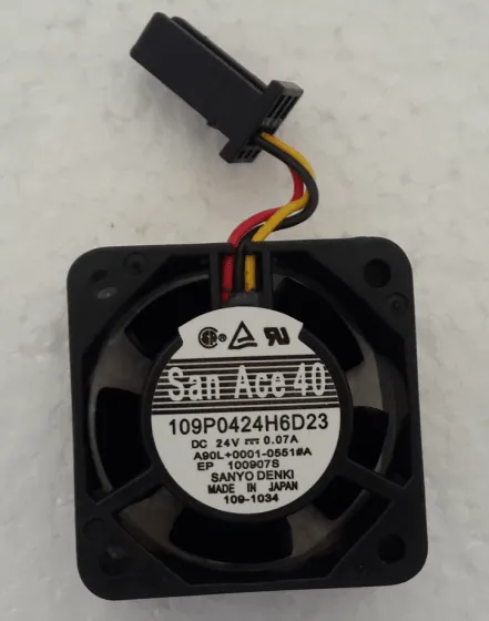 Sanyo 109P0424H6D23 24V 0.07A 4cm cooling fan Sanyo 109P0424H6D23 24V 0.07A 4cm cooling fan