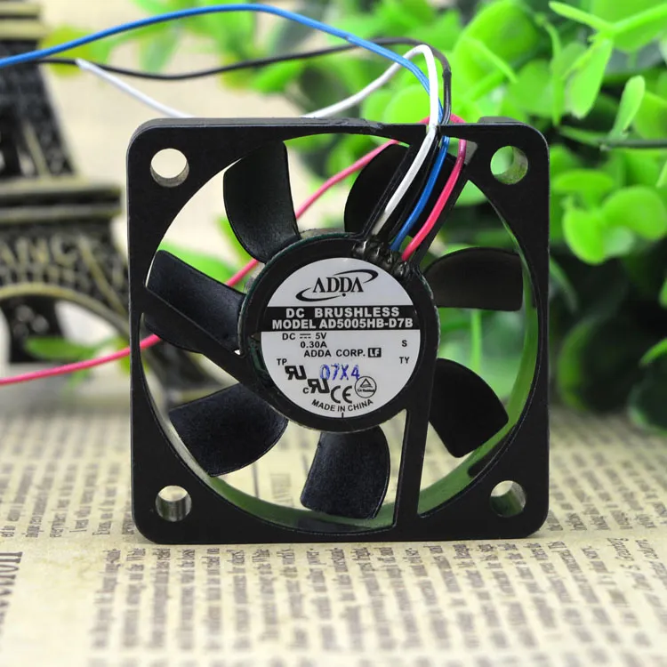 ADDA AD5005HB-D7B DC5V 0.30A four-wire PWM cooling fan ADDA AD5005HB-D7B DC5V 0.30A four-wire PWM cooling fan